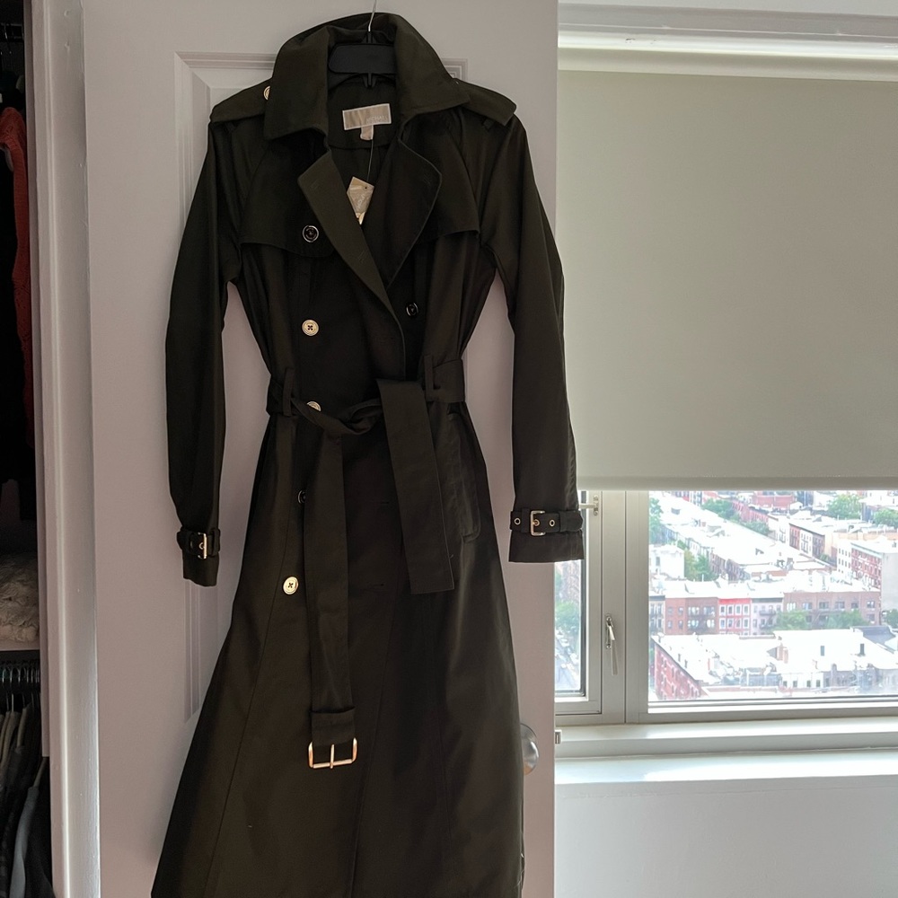 NWT Michael Korali Ivy trench coat